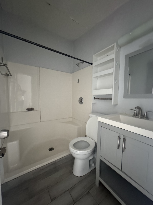 Photo - 258 E 12th St Apartment