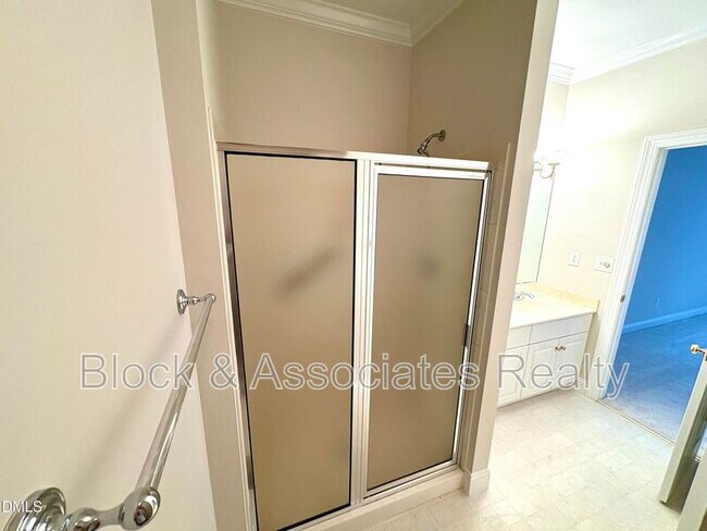 Foto del edificio - 22 Bayswater Pl