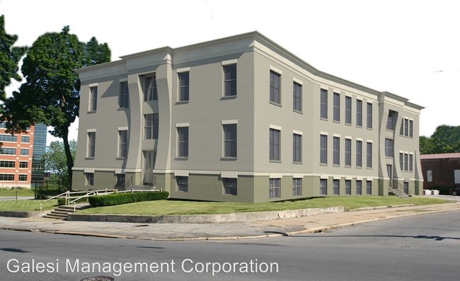 Building Photo - 487 Nott St
