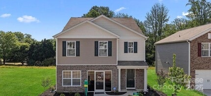 Building Photo - 2224 Lilium Dr