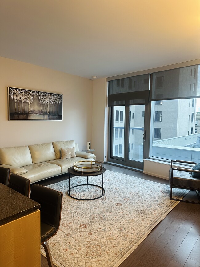 Building Photo - 35 E 100 S