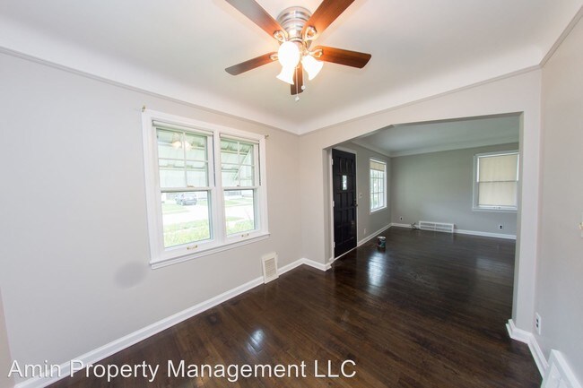 Building Photo - 3 br, 1.5 bath House - 8093 Standard