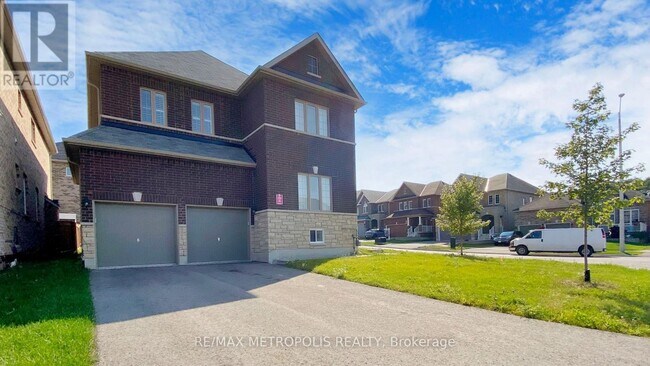 Building Photo - 156 Muirfield Dr