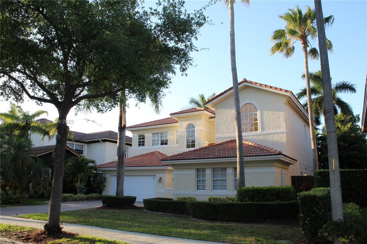 11213 NW 71st Terrace, Doral, FL 33178 House for Rent in Doral, FL