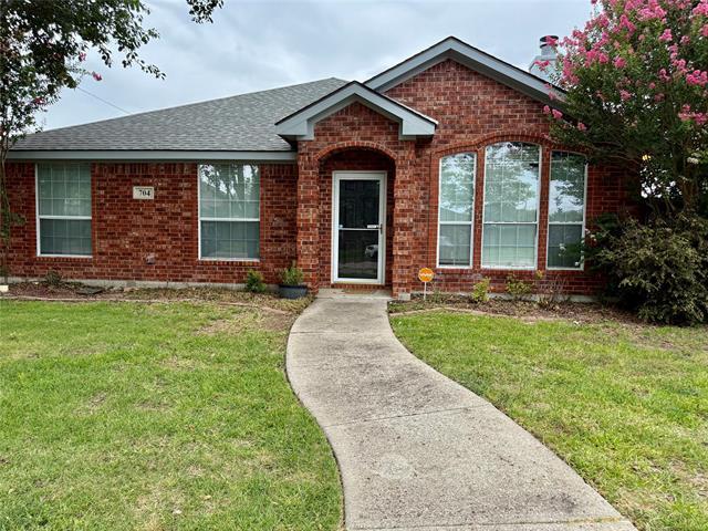 Foto principal - 704 Westwind Ln
