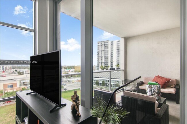 Foto del edificio - 3451 NE 1st Ave