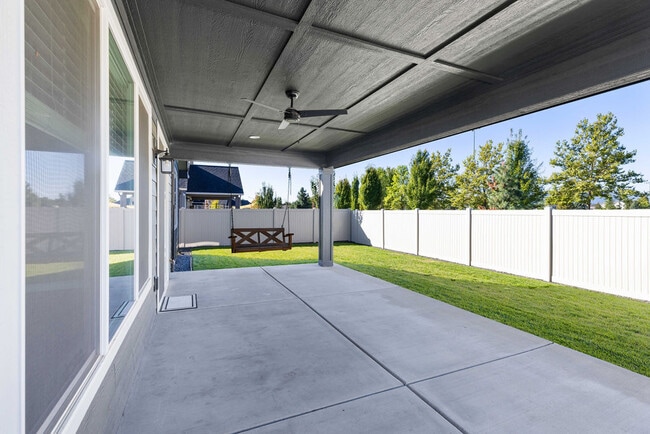 Building Photo - 6931 Dubuis Dr
