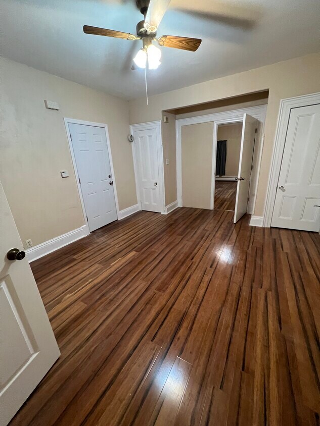 Foto principal - 178 1st St