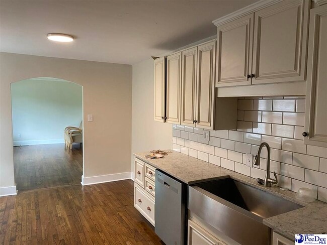 Building Photo - 2503 S Vance Dr