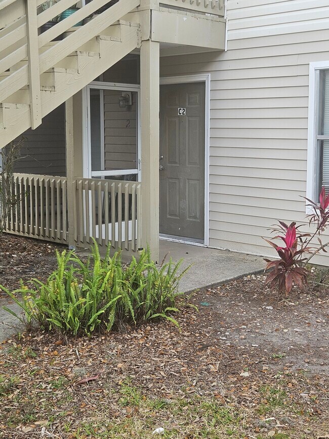 Photo - 1600 Big Tree Rd Townhome