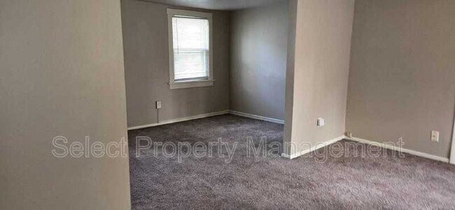 Foto del edificio - 2625 Fox Ave