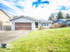 Building Photo - 1515 24th St Pl SE