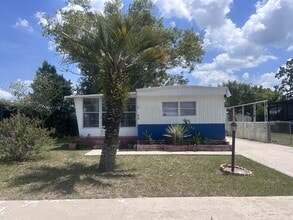 Building Photo - 712 Casper Ave