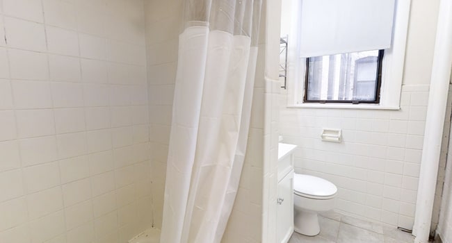 Building Photo - 31 Saint Lukes Rd