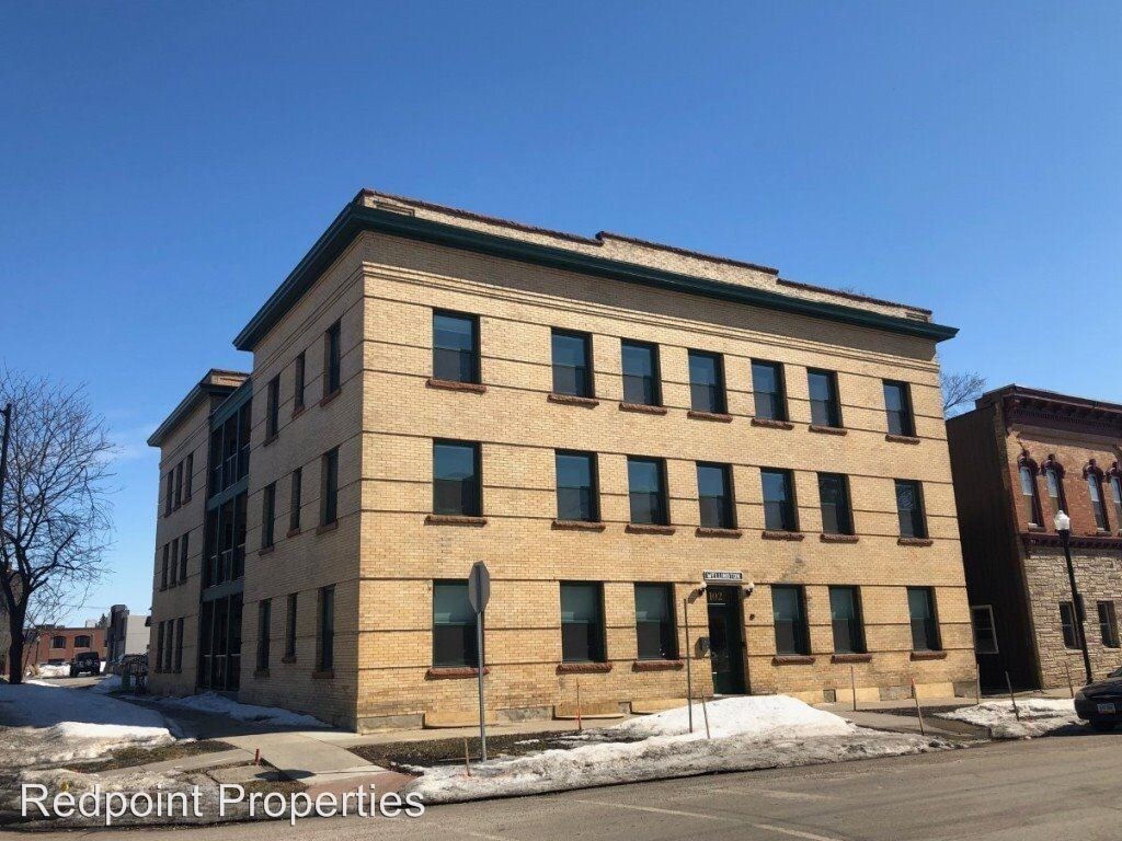 Primary Photo - 102 9th St S