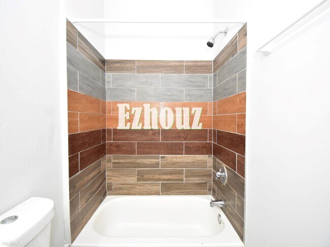 Foto del edificio - 3 br, 1 bath House - 508 N Montford Ave