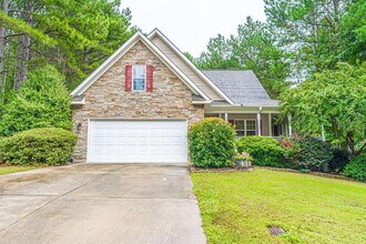 Building Photo - 145 Redgrass Ln