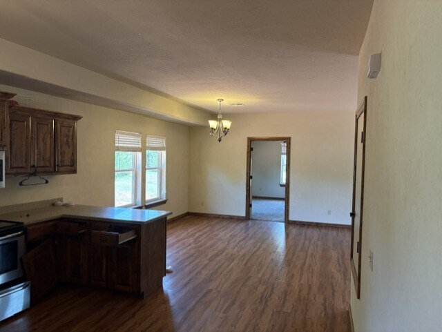 Building Photo - 11152 Thompson Ln