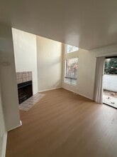 Building Photo - 950 W Lambert Rd