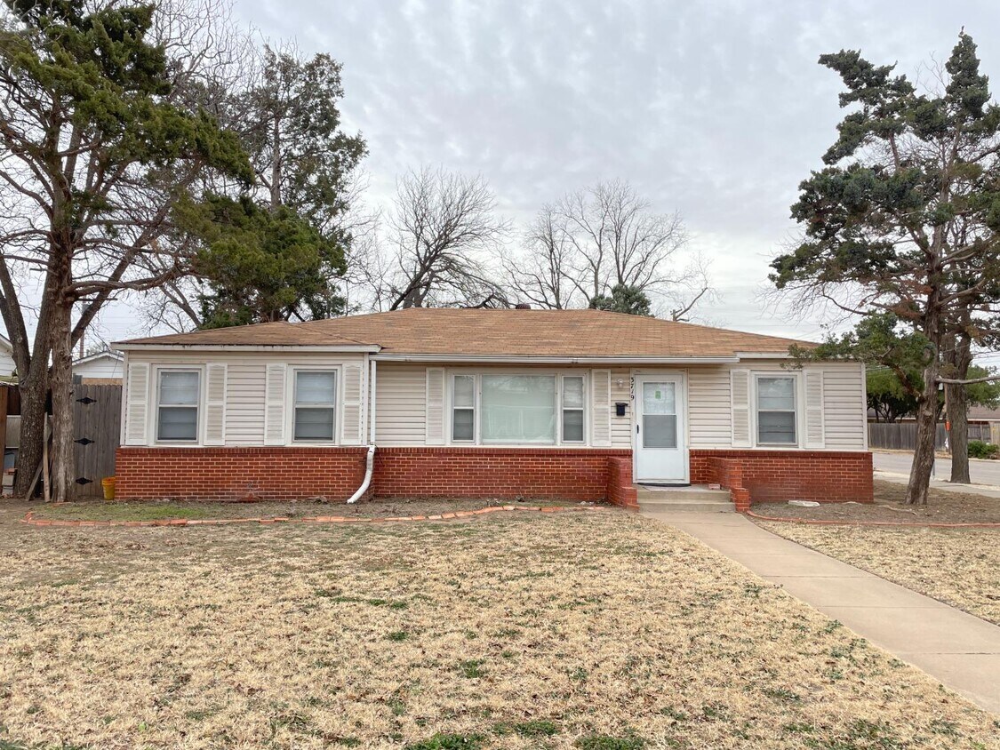 3719 26th St, Lubbock, TX 79410 House Rental in Lubbock, TX
