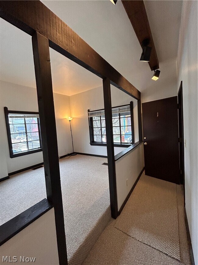 Foto del edificio - 1707 W 31st Pl