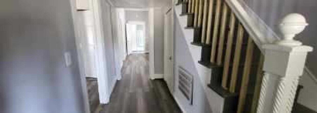 Primary Photo - Updated Price - Union Point 1 Bedroom plus...