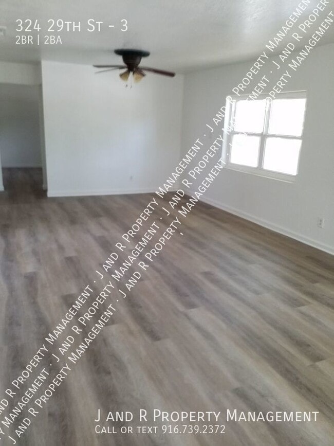 Photo - 324 29th St Apartment
