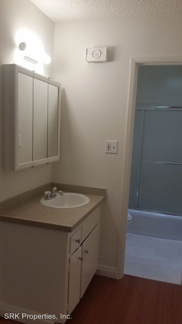 Foto del edificio - 3615 Keystone Ave