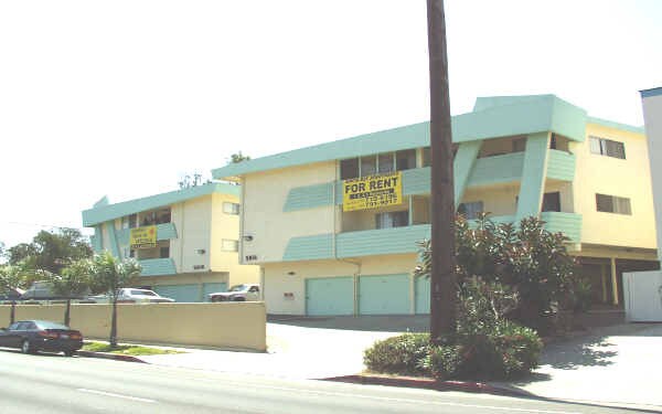 Redondo Plaza Apartaments - 5808-5816 S Pacific Coast Hwy
