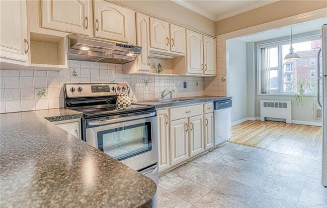 Foto del edificio - 2 Salisbury Pt