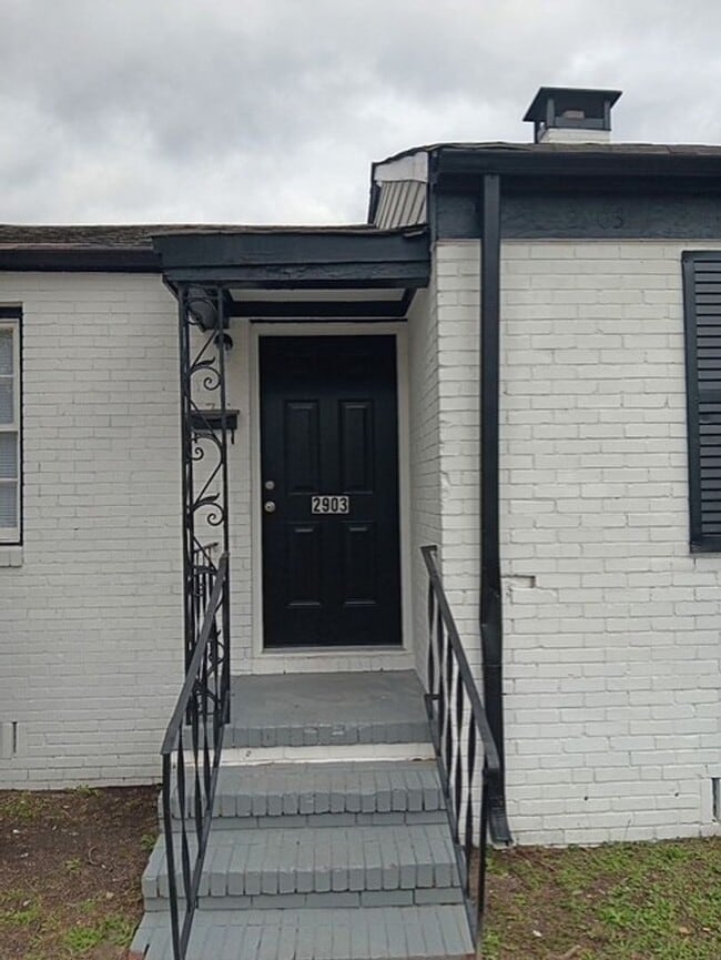 Building Photo - 2903 Jefferson St