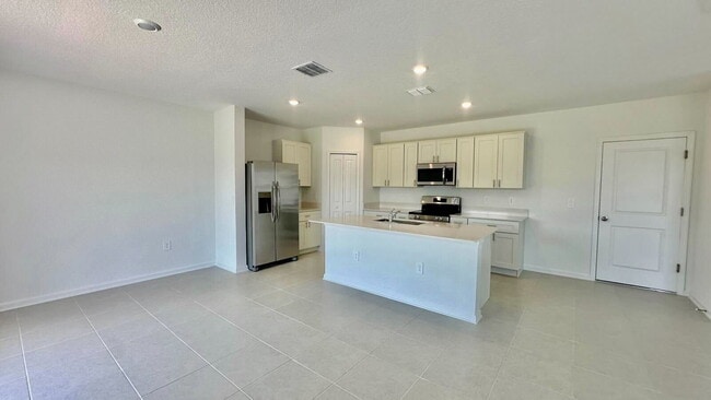 Building Photo - 5882 Le Marin Wy