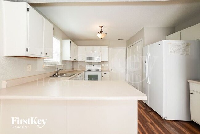 Building Photo - 3743 Whistlewood Ln
