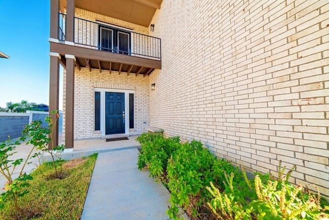 Building Photo - 3305 Charolais Dr