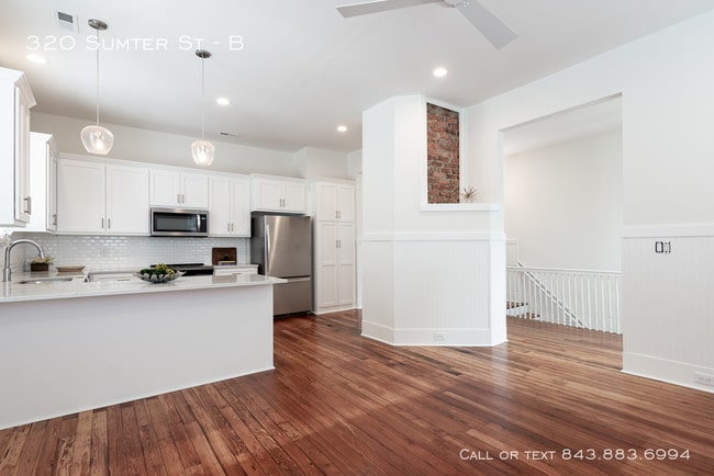 Building Photo - 320 Sumter St
