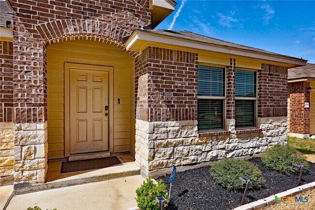 Foto del edificio - 133 Hammond Ct