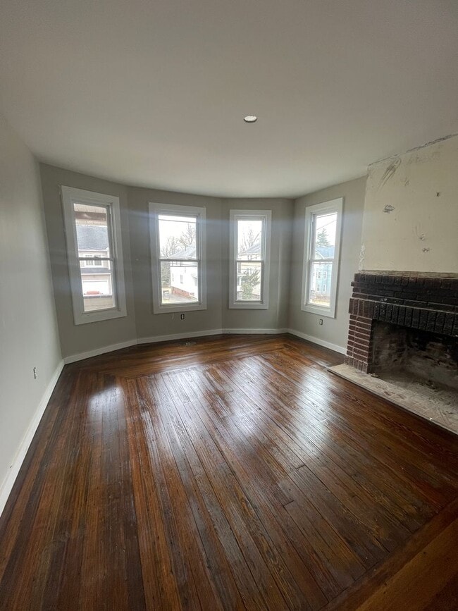 Photo - 45 Buell St Apartment