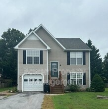 Building Photo - 3 Heritage Ln