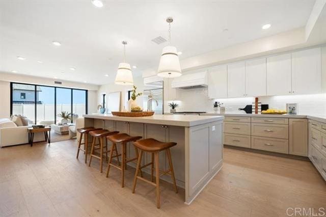 Foto del edificio - 3755 Adams St