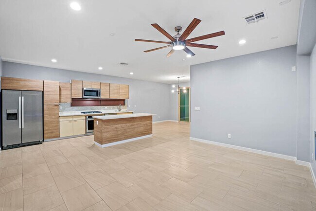 Building Photo - 13847 Sandy Pne Wy