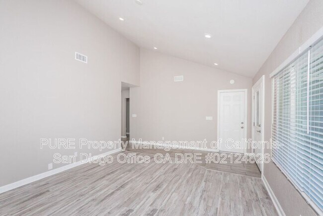 Foto del edificio - 11215 Zapata Ave