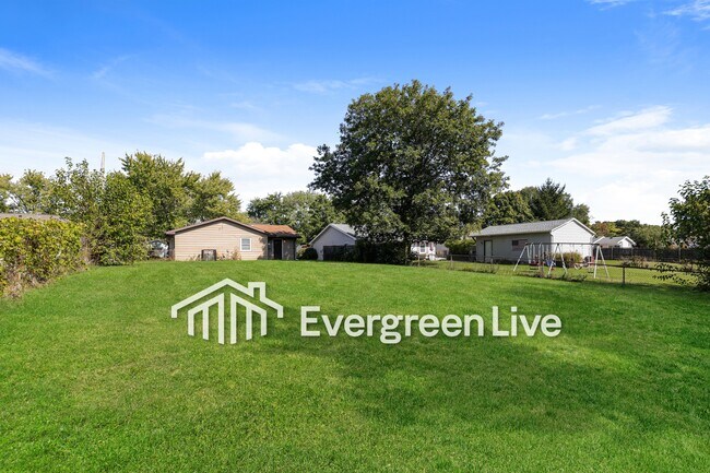 Foto del edificio - 4342 Arrowrock Ave