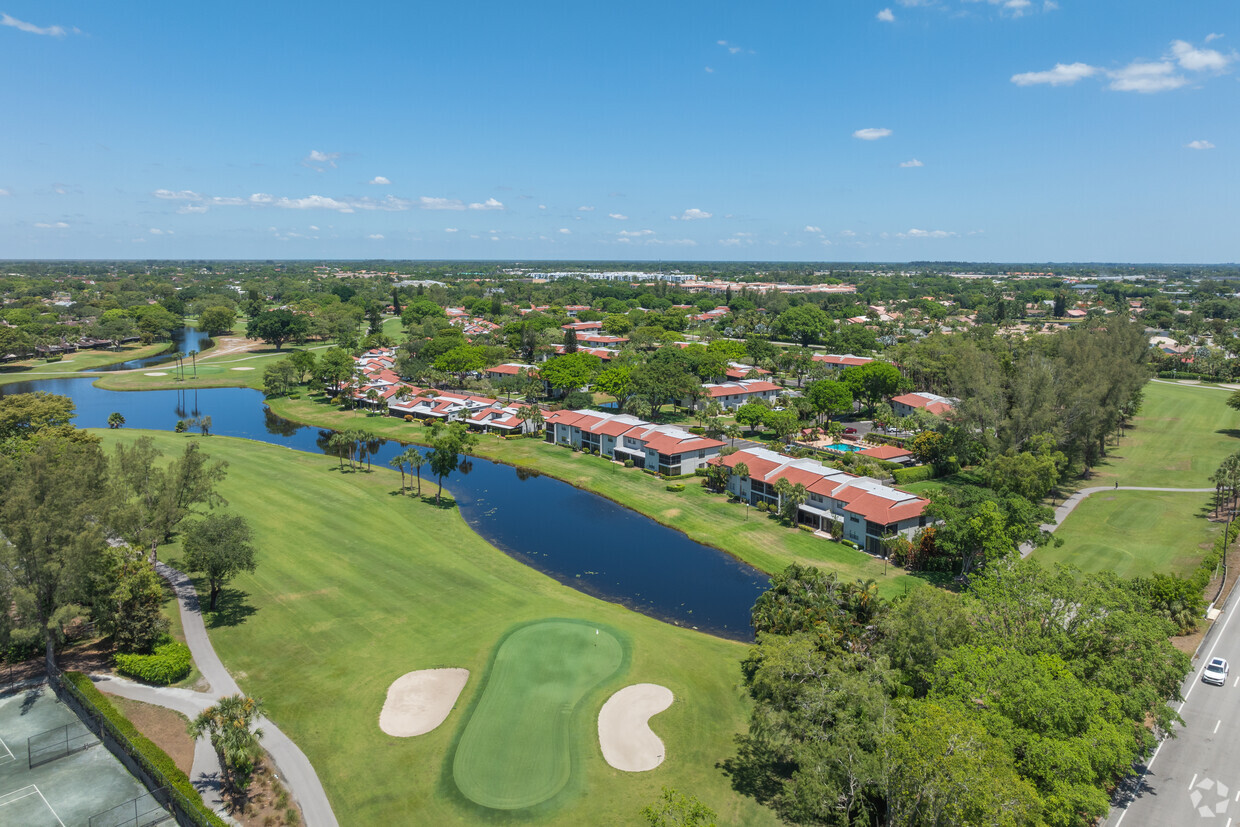 Contexto - Cypresses Of Boca Lago