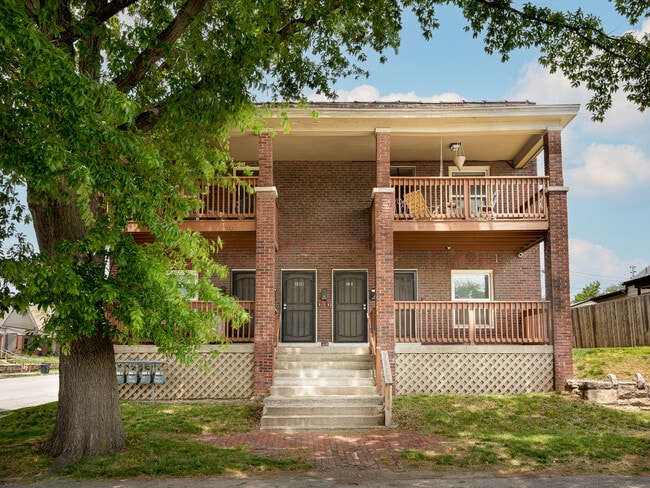 Building Photo - 540 Tenny Ave