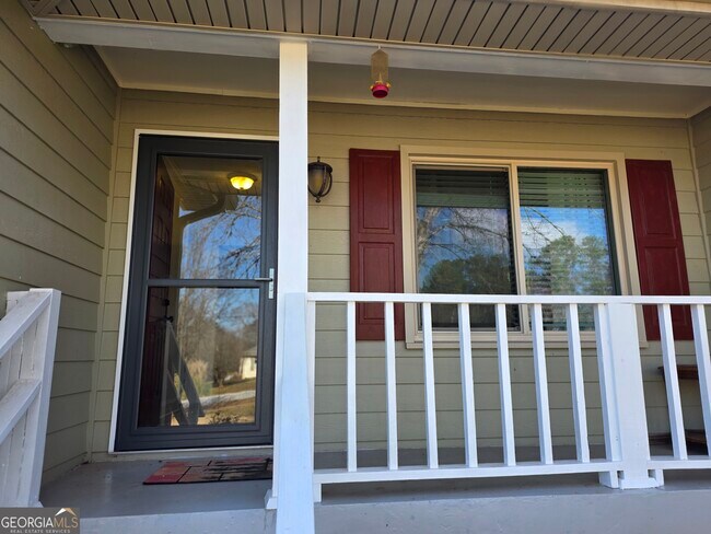 Building Photo - 160 Fox Meadow Dr