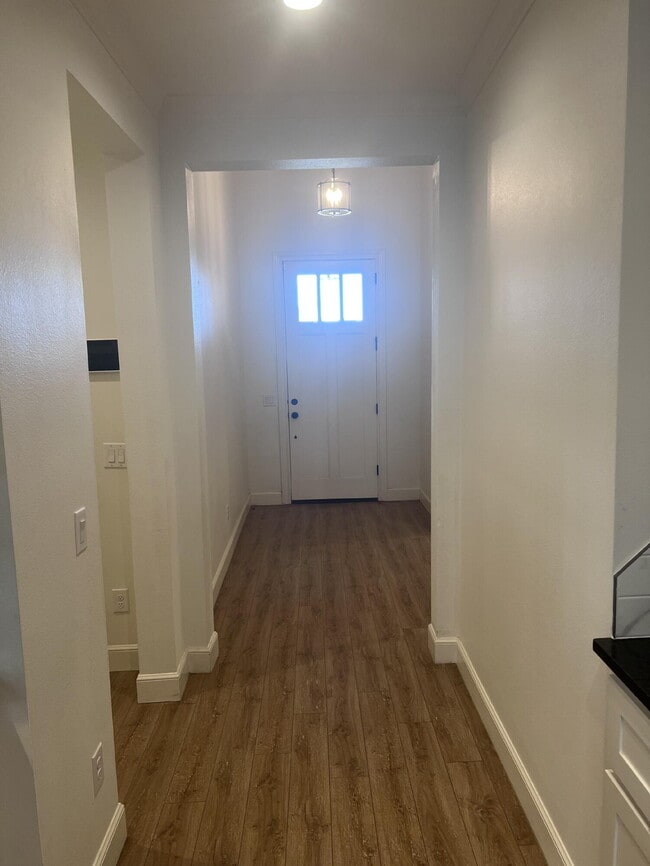 Foto del edificio - 322 Cowboy Ln