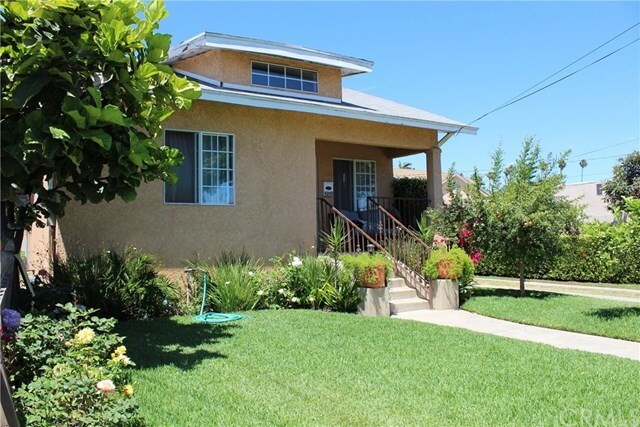 Front Yard - 4245 W 103rd St