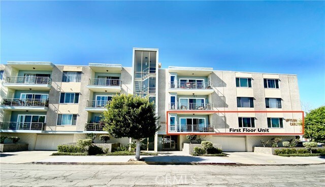 Building Photo - 3695 Linden Ave