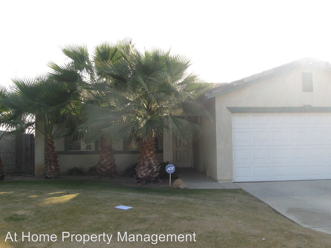 Primary Photo - 509 Sunset Meadow Ln