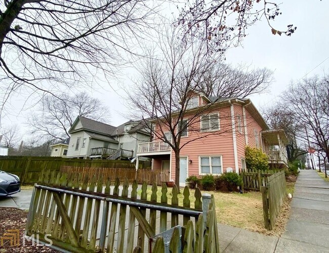 Foto del edificio - 727 Kirkwood Ave SE